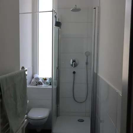 Appartement 3 *